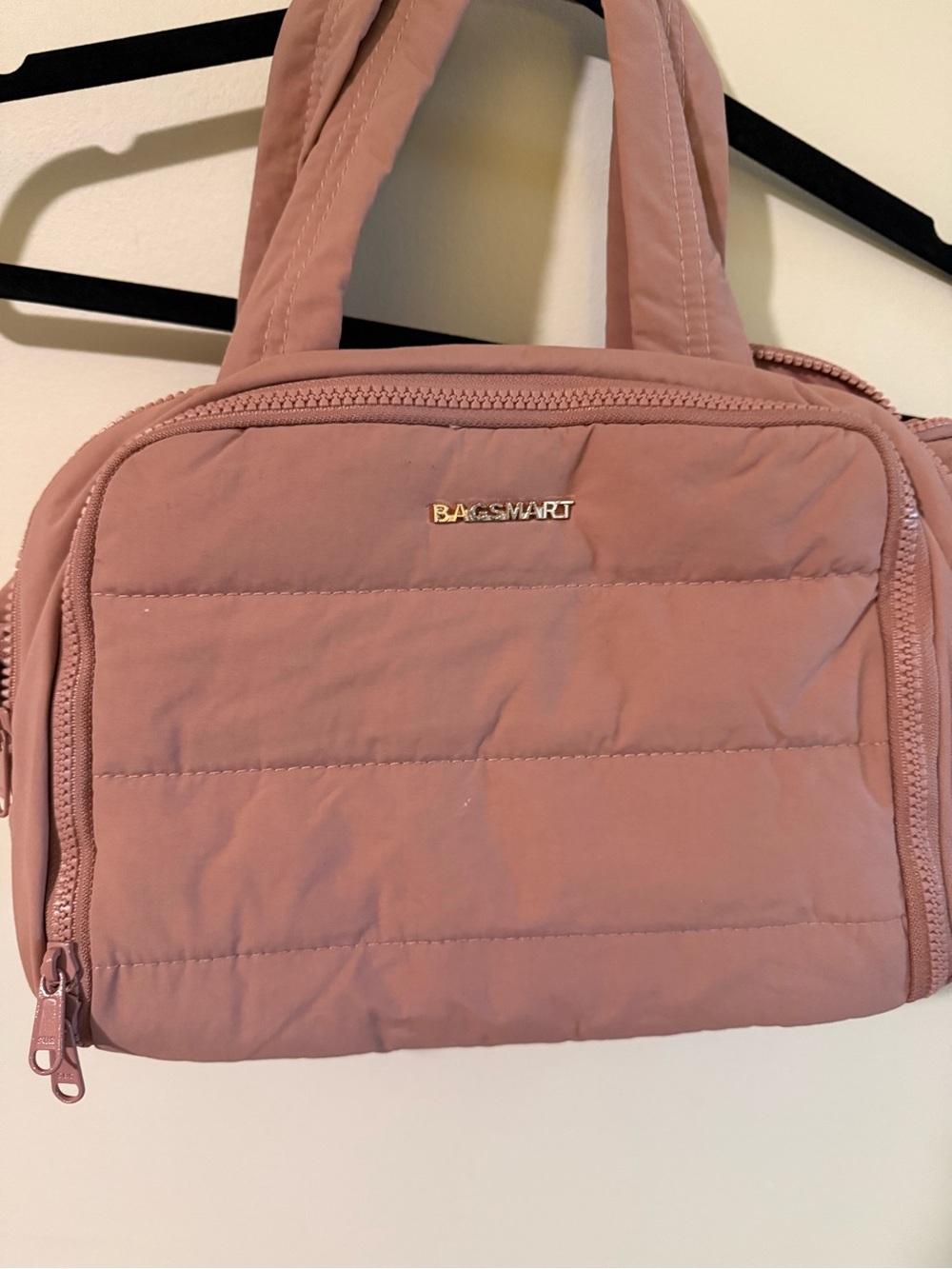 Bagsmart Quilted Bagsmart Toiletries Bag in Dusty Pink